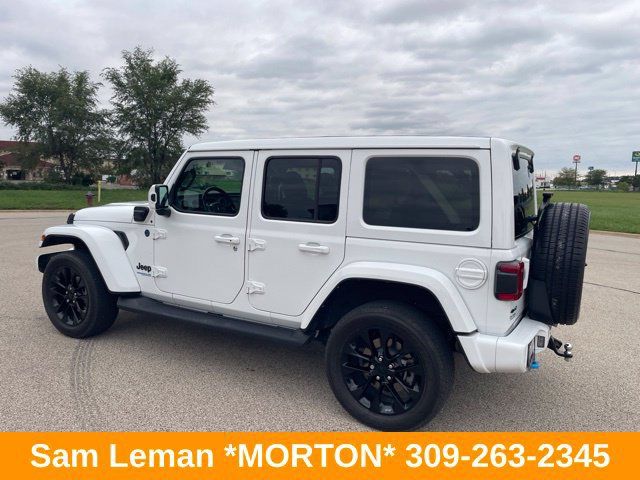 Used 2021 Jeep Wrangler Unlimited Sahara AWD/4WD image 2