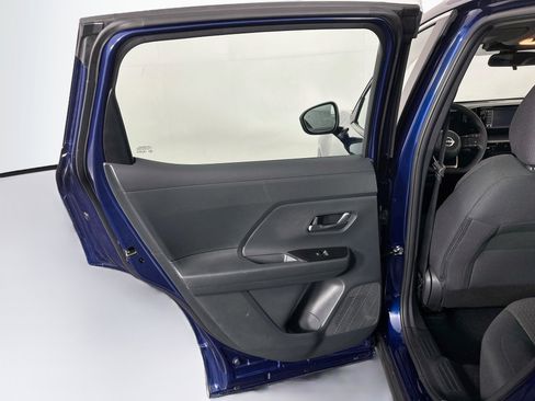 Used 2025 Nissan Kicks S FWD image 25