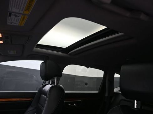 Used 2022 Honda CR-V Touring image 7