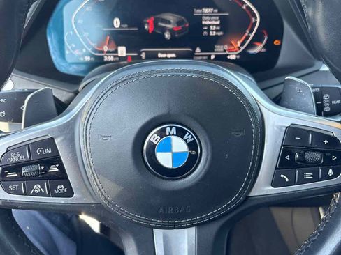 Used 2019 BMW X5 xDrive50i w/ M Sport Package AWD/4WD image 5