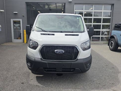 Used 2025 Ford Transit 250 Low Roof w/ Exterior Upgrade Package RWD image 8