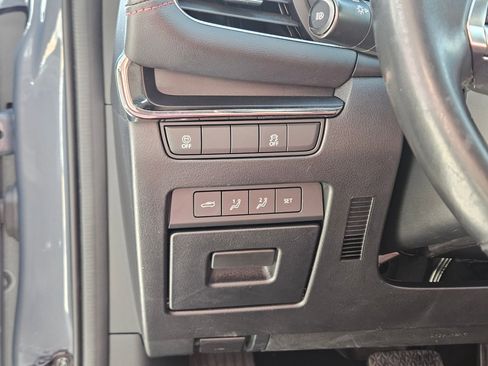 Used 2023 MAZDA MAZDA3 s image 19