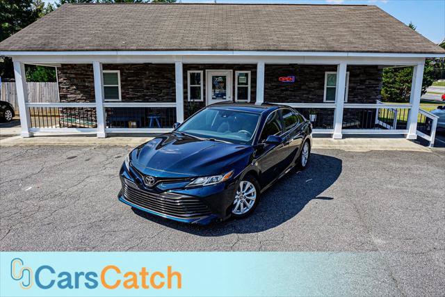 Used 2020 Toyota Camry LE FWD image 2