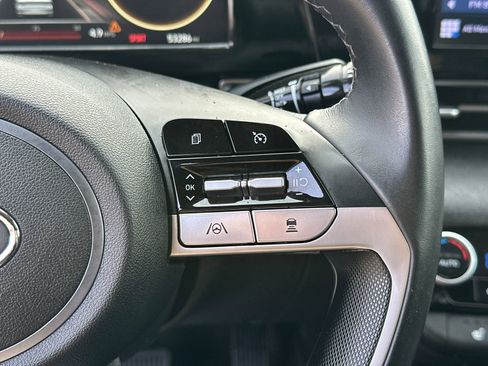 Used 2021 Hyundai Elantra SEL w/ Convenience + Premium Package image 24