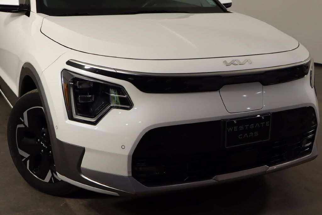Used 2023 Kia Niro Wave w/ Wave Preserve Package FWD image 50