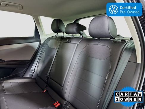 Certified 2024 Volkswagen Taos SE AWD/4WD image 22