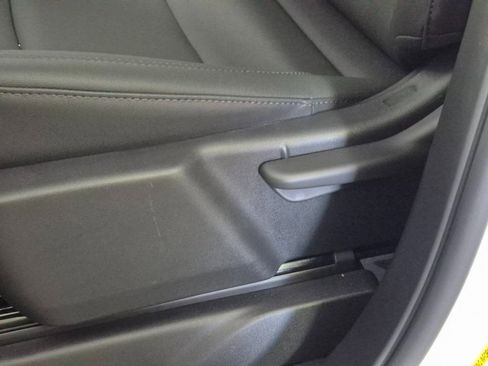 New 2026 Chevrolet Silverado 1500 W/T w/ WT Value Package image 15