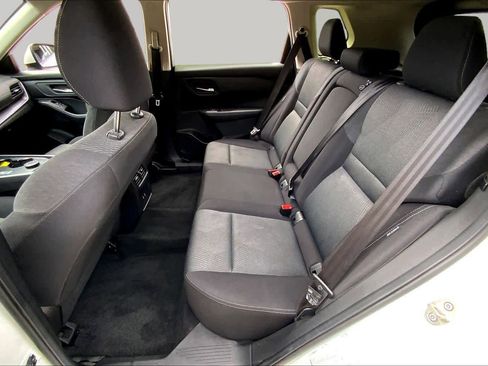 Used 2024 Nissan Rogue SV AWD/4WD image 36