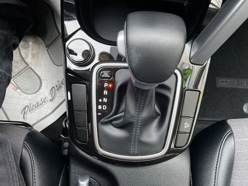 Certified 2023 Kia Seltos S w/ Navigation Package image 13