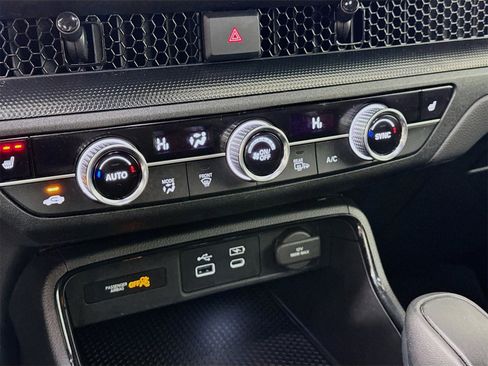 Used 2023 Honda CR-V Sport image 13