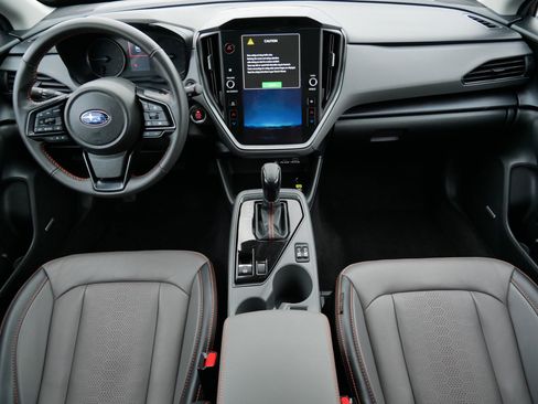 Used 2025 Subaru Crosstrek 2.5i Limited w/ Popular Package #3A image 10