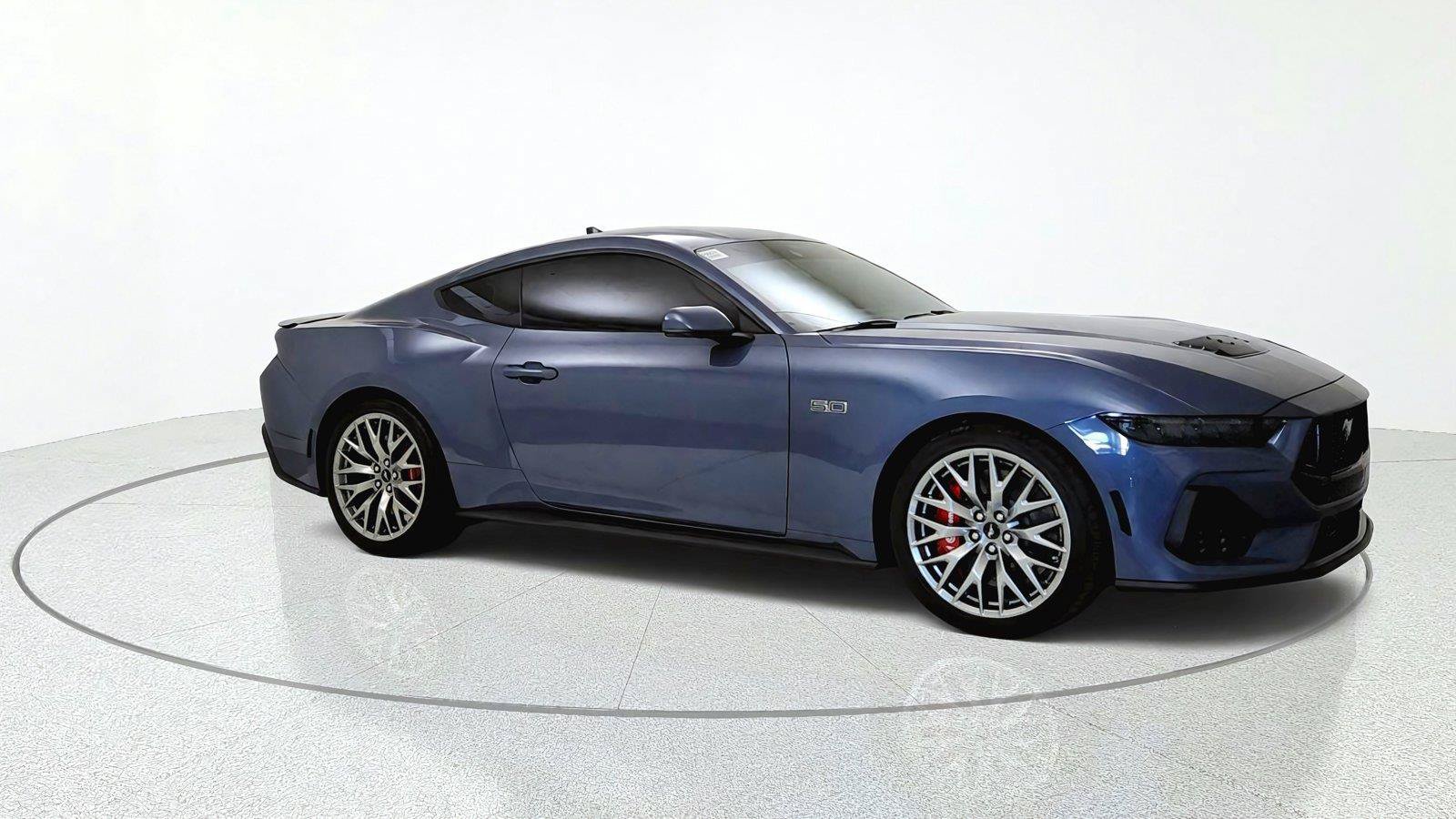 Used 2025 Ford Mustang GT Premium RWD image 8