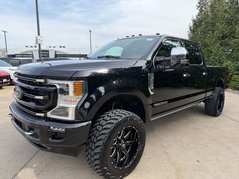 Used 2022 Ford F250 Platinum AWD/4WD image 7