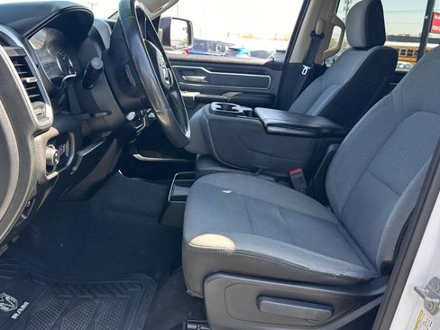 Used 2019 RAM 1500 Big Horn image 16