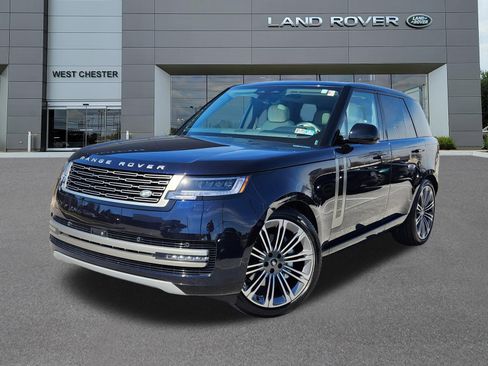 Used 2024 Land Rover Range Rover SE image 1
