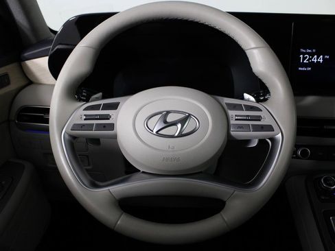 Certified 2024 Hyundai Palisade Limited image 6
