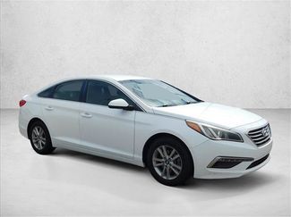 Used 2015 Hyundai Sonata SE FWD video 3