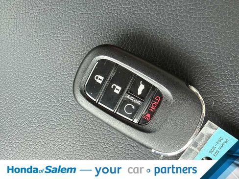 Used 2023 Honda Pilot Touring image 21