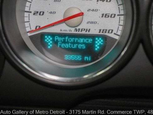 Used 2009 Dodge Challenger SRT8 w/ SRT Option Group II RWD image 18
