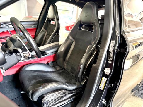 Used 2018 Alfa Romeo Stelvio Quadrifoglio w/ Driver Assist Dynamic Package image 44