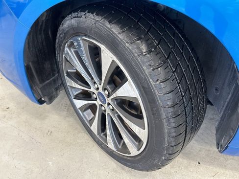 Used 2020 Ford Fusion SE image 7