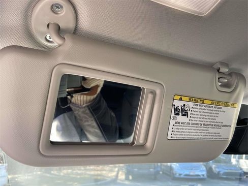 Used 2025 Toyota RAV4 LE image 28