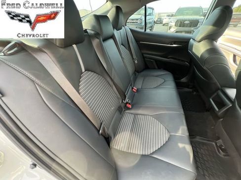 Used 2023 Toyota Camry SE image 25