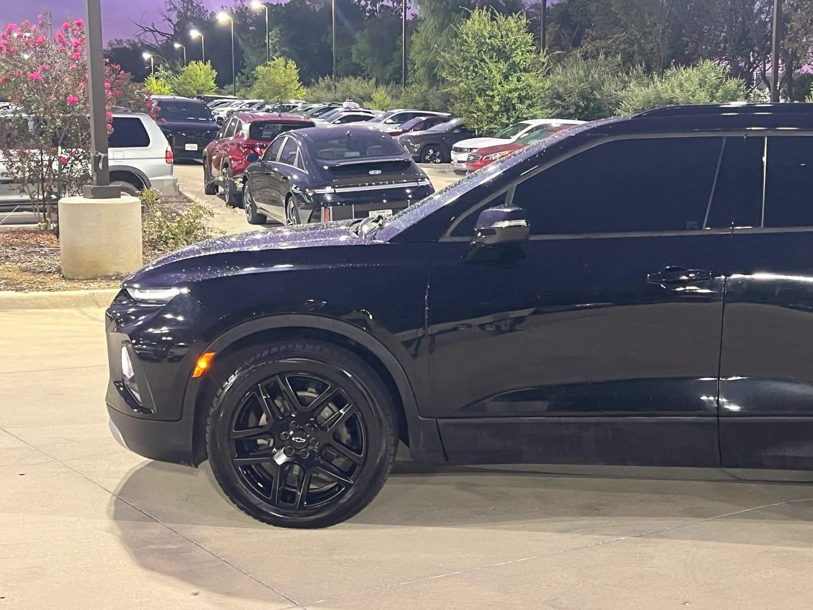 Used 2019 Chevrolet Blazer LT FWD image 7