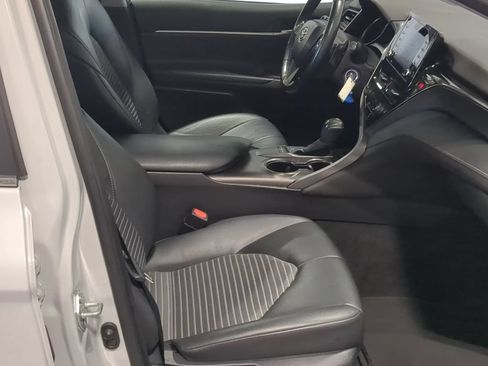 Used 2023 Toyota Camry SE FWD image 25