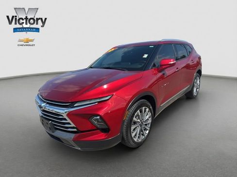 Used 2023 Chevrolet Blazer Premier w/ Driver Confidence II Package AWD/4WD image 3