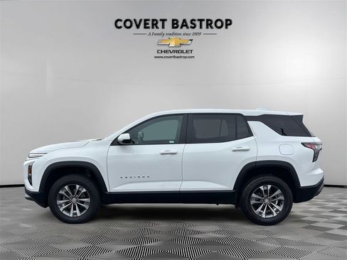 Used 2026 Chevrolet Equinox LT image 4