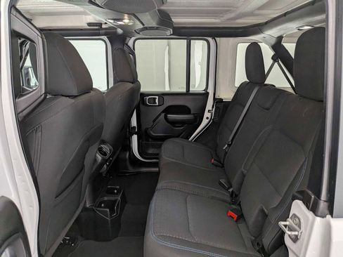 Used 2021 Jeep Wrangler Unlimited Islander image 20