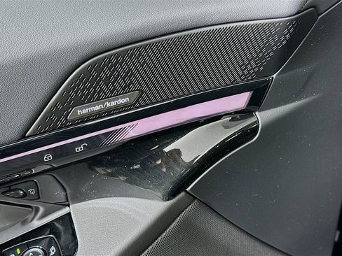 New 2026 BMW 540i xDrive image 25