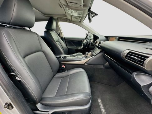 Used 2015 Lexus IS 250 w/ Navigation System Package RWD image 20