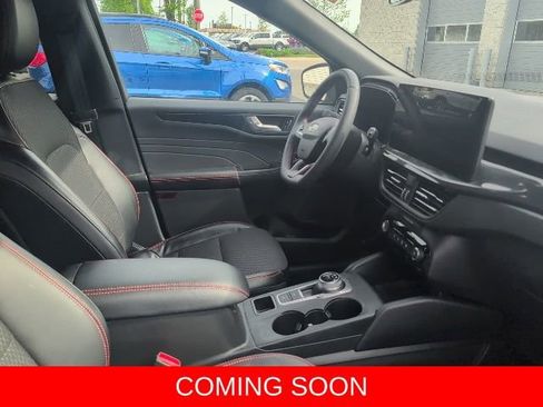 Used 2024 Ford Escape ST-Line w/ Tech Pack #1 AWD/4WD image 10