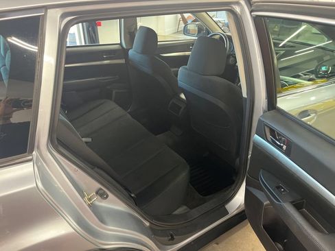 Used 2014 Subaru Outback 2.5i AWD/4WD image 45