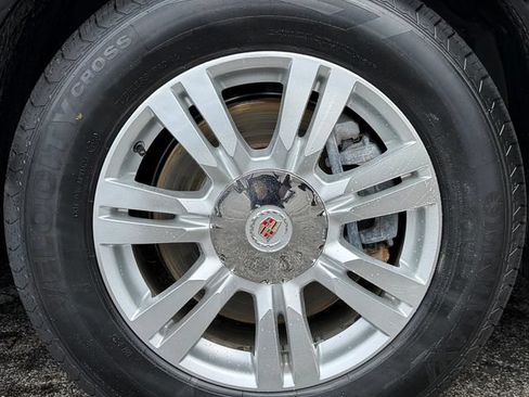 Used 2015 Cadillac SRX Luxury w/ Driver Awareness Package FWD image 14