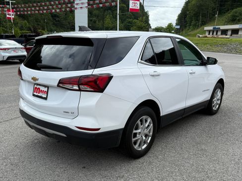 Used 2022 Chevrolet Equinox LT image 7