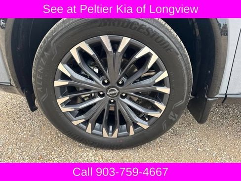 Used 2024 Nissan Rogue Platinum w/ Platinum Premium Package AWD/4WD image 4