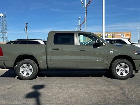 New 2026 RAM 1500 Big Horn AWD/4WD image 6