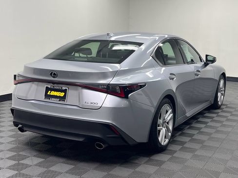 Certified 2022 Lexus IS 300 w/ Accessory Package RWD image 5