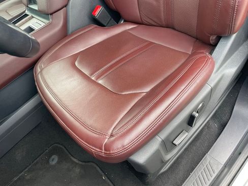 Used 2024 Ford Expedition Max Limited RWD image 24