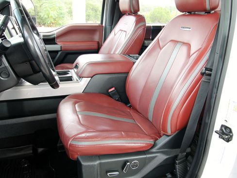 Used 2019 Ford F250 Platinum w/ Platinum Ultimate Package image 25