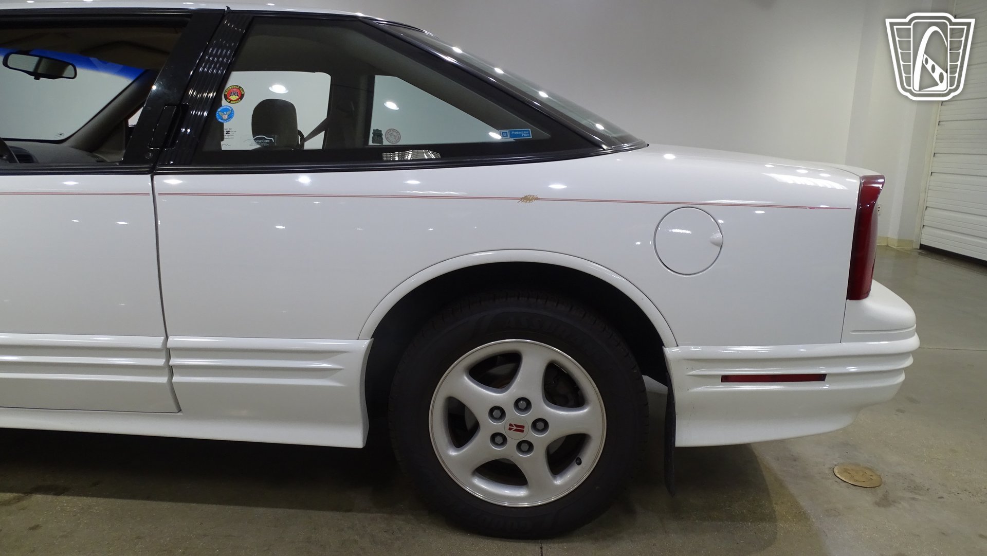 Used 1997 Oldsmobile Cutlass Supreme SL FWD image 31