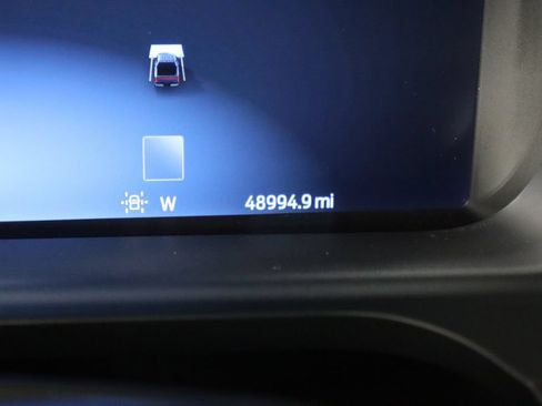 Used 2023 Ford F150 Lightning Platinum AWD/4WD image 37