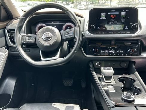 Used 2023 Nissan Rogue Platinum w/ Platinum Premium Package AWD/4WD image 25
