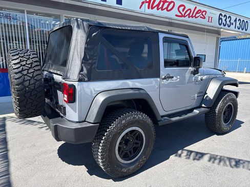 Used 2015 Jeep Wrangler Sport image 3