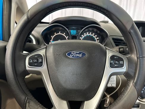 Used 2015 Ford Fiesta SE FWD image 22