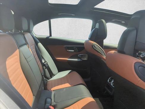 Used 2024 Mercedes-Benz C 300 Sedan image 20