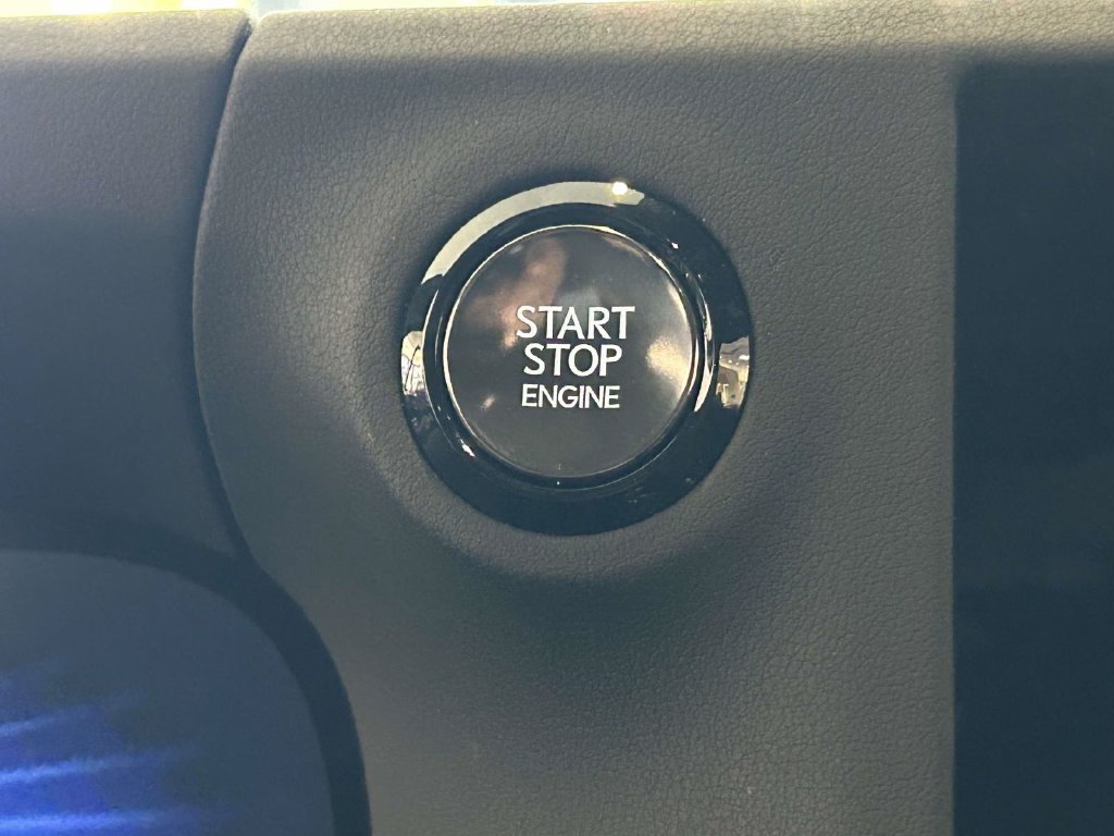 Used 2026 Lexus GX 550 w/ Accessory Package (2T) AWD/4WD image 18